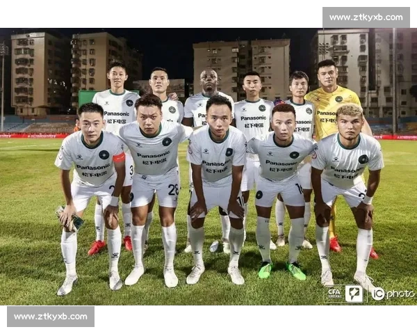 五大联赛最新战报分析球员转会动态全方位解读